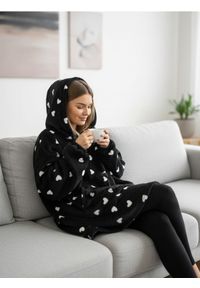 Sinsay - Bluza snuddie - czarny. Kolor: czarny #1