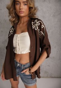 Renee - Brązowa Wiskozowa Koszula Nietoperz z Regulowanymi Rękawami i Haftem Drenesh. Kolor: brązowy. Materiał: wiskoza. Wzór: haft. Styl: boho #1