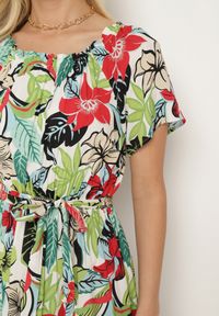 Born2be - Zielono-Różowa Sukienka z Wiskozy w Kwiaty Rozkloszowana Wiązana w Talii Quilbia. Okazja: na spacer, na plażę. Typ kołnierza: dekolt hiszpanka. Kolor: biały. Materiał: wiskoza. Długość rękawa: krótki rękaw. Wzór: kwiaty. Sezon: lato #3