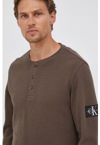 Calvin Klein Jeans Sweter bawełniany J30J318645.4890 kolor zielony. Okazja: na co dzień. Kolor: zielony. Materiał: bawełna. Długość: krótkie. Wzór: aplikacja. Styl: casual #5