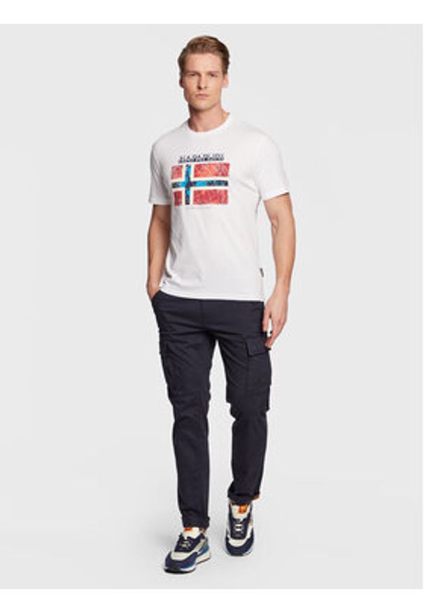 Napapijri T-Shirt S-Guiro NP0A4H22 Biały Regular Fit. Kolor: biały. Materiał: bawełna