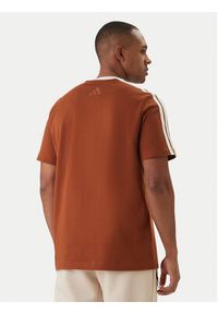Adidas - adidas T-Shirt Lux Coffee Cafe Cup Graphic JZ5070 Brązowy Loose Fit. Kolor: brązowy. Materiał: bawełna #4