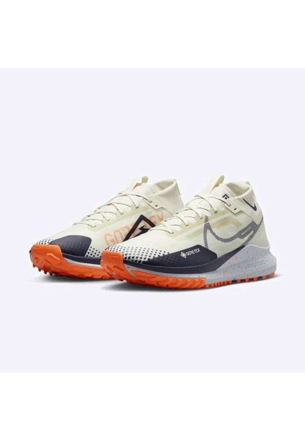 Buty Do Biegania Męskie Nike Pegasus Trail 4 Gtx V2. Kolor: biały