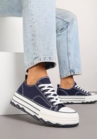 Born2be - Granatowe Trampki na Grubej Podeszwie pod Kostkę Adsoria. Okazja: na co dzień. Zapięcie: sznurówki. Kolor: niebieski. Materiał: jeans. Styl: klasyczny, casual #4