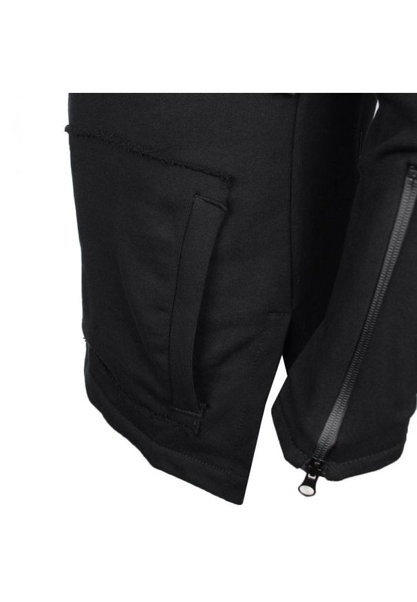 La Haine Inside Us Bluza "Skit" | P20083M | Mężczyzna | Czarny. Typ kołnierza: kaptur. Kolor: czarny. Materiał: bawełna. Długość: długie. Wzór: aplikacja