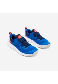 Buty dla dzieci Decathlon Playful Fast Scratch. Kolor: niebieski, czerwony, wielokolorowy. Materiał: tkanina. Szerokość cholewki: normalna. Sport: turystyka piesza
