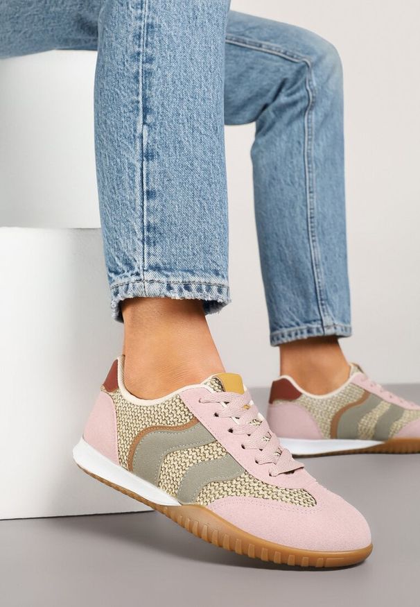 Born2be - Różowo-Zielone Sneakersy Ozdobione Plecionką i Geometrycznym Wzorem Aniffia. Okazja: na co dzień. Kolor: różowy. Wzór: aplikacja, geometria