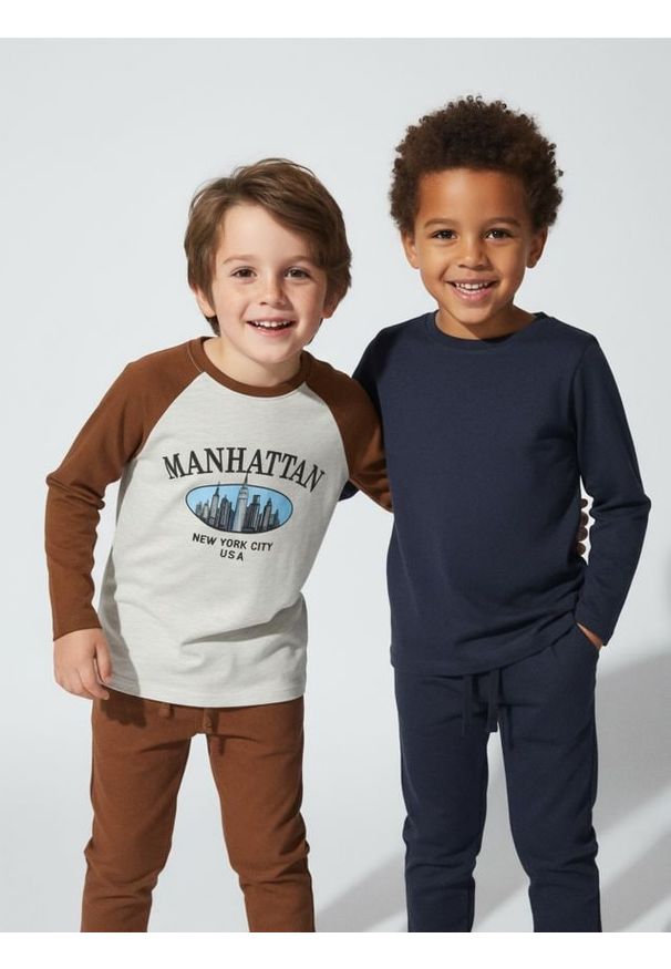 Sinsay - Bawełniana koszulka z nadrukiem 2 pack - granatowy. Kolor: niebieski. Materiał: bawełna. Wzór: nadruk