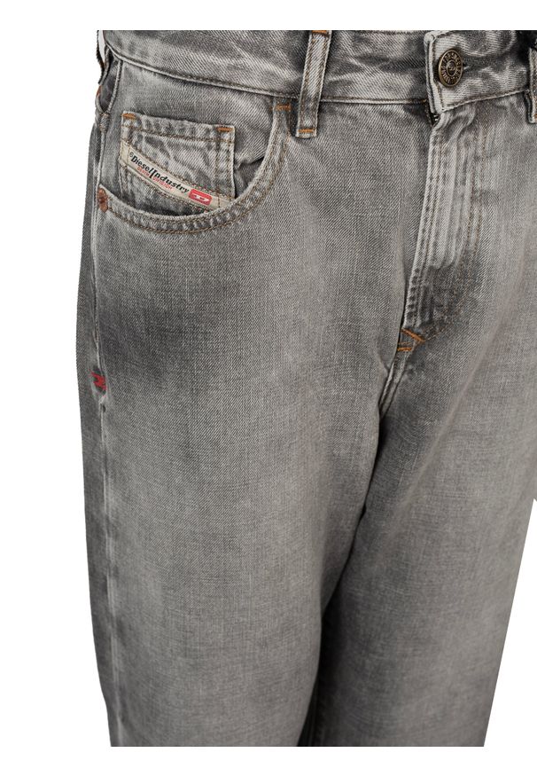 Diesel Jeansy "D-Reggy" | 00S6FZ-09B13 | Kobieta | Szary. Okazja: na co dzień. Kolor: szary. Długość: do kostek. Styl: elegancki, casual