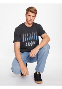 DC Shoes T-Shirt Dropout Tees ADYZT05304 Czarny Regular Fit. Kolor: czarny. Materiał: bawełna #5