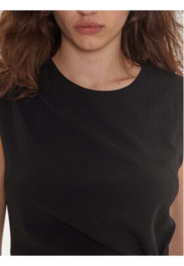 DKNY Sukienka koktajlowa DD4G128C Czarny Slim Fit. Kolor: czarny. Materiał: syntetyk. Styl: wizytowy