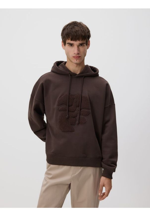 Reserved - Bawełniana bluza z kapturem - brązowy. Typ kołnierza: kaptur. Kolor: brązowy. Materiał: bawełna