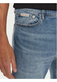 Calvin Klein Jeans Jeansy J30J325998 Niebieski Tapered Fit. Kolor: niebieski