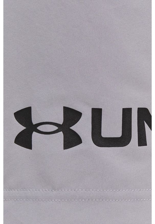 Under Armour - Szorty. Okazja: na co dzień. Kolor: szary. Materiał: tkanina. Styl: casual