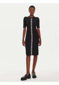Karl Lagerfeld - KARL LAGERFELD Sukienka dzianinowa 246W1320 Czarny Slim Fit. Typ kołnierza: dekolt w karo. Kolor: czarny. Materiał: syntetyk #1
