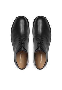 Calvin Klein Półbuty HM0HM01853 Czarny. Kolor: czarny. Materiał: skóra
