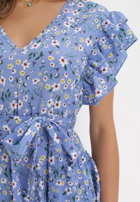 Born2be - Niebieska Sukienka Dioete. Kolor: niebieski. Materiał: materiał. Wzór: kwiaty #5