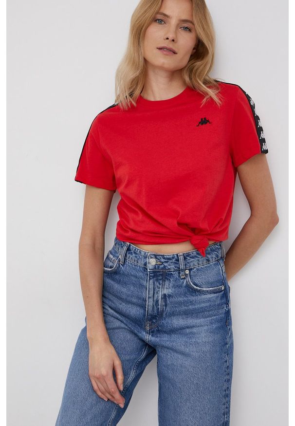 Kappa T-shirt bawełniany kolor czerwony. Okazja: na co dzień. Kolor: czerwony. Materiał: bawełna. Wzór: aplikacja. Styl: casual