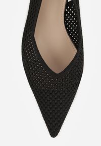 Born2be - Czarne Ażurowe Sandały na Niskiej Szpilce z Noskiem w Szpic Balnalia. Okazja: na co dzień, na spotkanie biznesowe, na ślub cywilny, do pracy, na wesele. Kolor: czarny. Wzór: ażurowy. Styl: casual, biznesowy, klasyczny, wizytowy #7