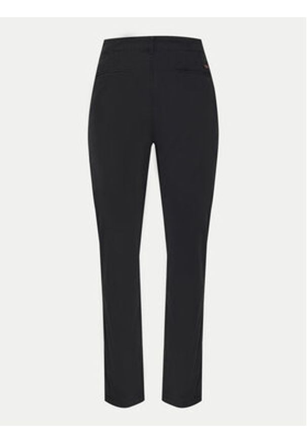 Napapijri Chinosy M-Puyo NP0A4H98 Czarny Slim Fit. Kolor: czarny. Materiał: bawełna