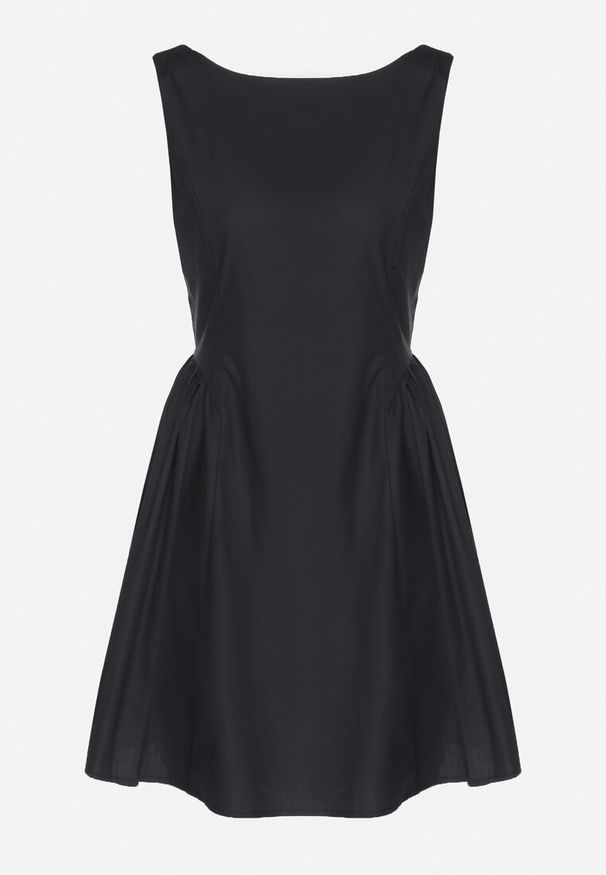 Born2be - Czarna Bawełniana Sukienka Rozkloszowana Lavione. Okazja: na co dzień. Kolor: czarny. Materiał: bawełna. Typ sukienki: proste. Styl: klasyczny, elegancki, casual