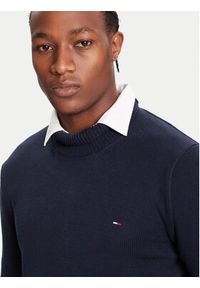 Tommy Jeans Golf DM0DM22096 Granatowy Regular Fit. Typ kołnierza: golf. Kolor: niebieski. Materiał: bawełna
