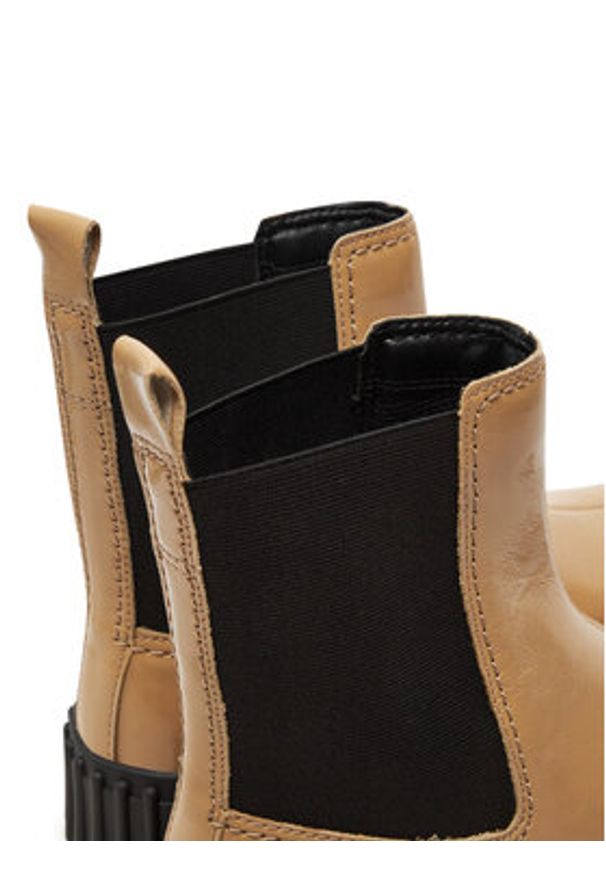 Clarks Sztyblety Torhill Maple 26179122 Beżowy. Kolor: beżowy. Materiał: lakier, skóra