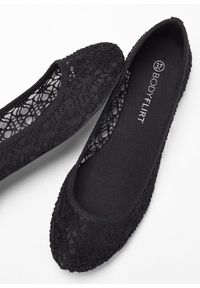 bonprix - Baleriny. Kolor: czarny. Materiał: koronka. Wzór: koronka #3