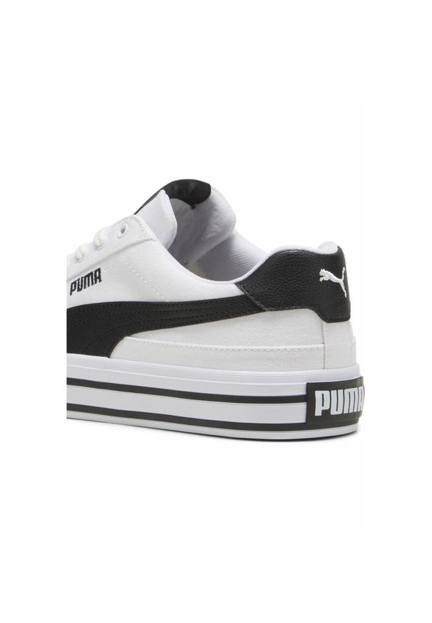 Puma - Sneakersy unisex Court Classic Vulcanised Formstrip PUMA White Black. Kolor: biały, wielokolorowy, czarny. Sport: turystyka piesza