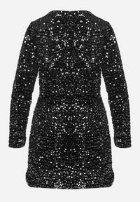 Born2be - Złoto-Czarna Kopertowa Sukienka z Cekinami o Dopasowanym Kroju Bonilena. Kolor: złoty. Wzór: aplikacja. Typ sukienki: kopertowe #5