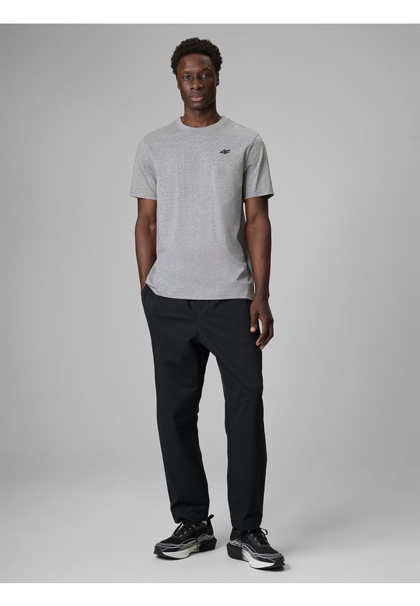 4f - 4F T-shirt regular gładki męski (3-pack) - szary+czarny+granatowy S. Okazja: na co dzień. Kolor: wielokolorowy. Materiał: bawełna, jeans, materiał. Wzór: gładki. Styl: casual, klasyczny