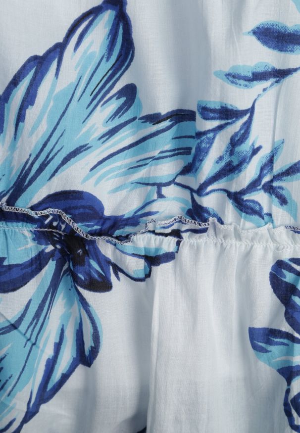 Born2be - Niebieska Bawełniana Spódnica Boho w Kwiaty z Przeszyciami w Stylu Falban Kairith. Okazja: na co dzień, na randkę. Kolor: niebieski. Materiał: bawełna. Długość: długie. Wzór: kwiaty. Sezon: lato. Styl: boho