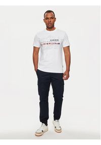 Napapijri T-Shirt S-Turin NP0A4HQG Biały Regular Fit. Kolor: biały. Materiał: bawełna