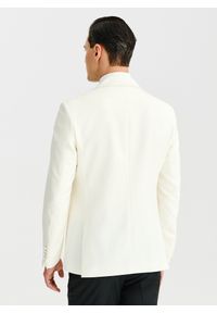 Pako Lorente - PAKO LORENTE – Marynarka smokingowa w jasnym beżowym kolorze. Okazja: na wesele, na ślub cywilny. Kolor: beżowy. Materiał: wełna. Wzór: gładki #3