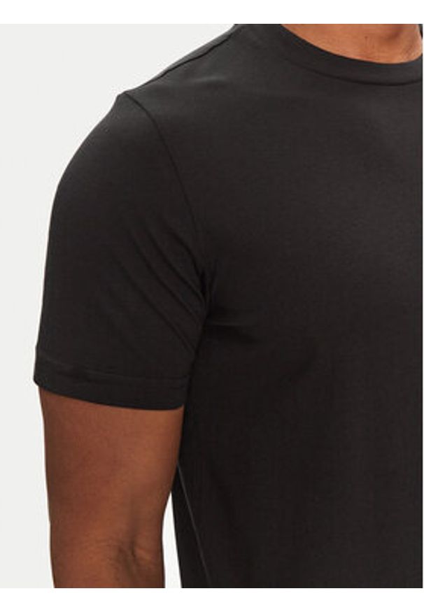 Puma T-Shirt Graphics Icon 684829 Czarny Regular Fit. Kolor: czarny. Materiał: bawełna