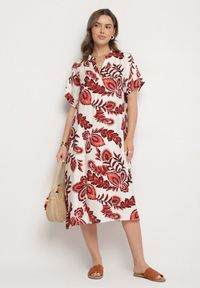 Born2be - Bordowa Sukienka z Wiskozą i Lnem Pudełkowa z Kieszeniami w Kwiatowy Wzór Boho Natundelia. Okazja: na co dzień. Kolor: czerwony. Materiał: len, wiskoza. Wzór: kwiaty. Styl: boho #1