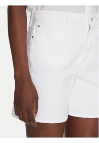 Guess Szorty jeansowe W5GD1A D4T50 Biały Regular Fit. Kolor: biały. Materiał: bawełna