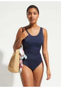 bonprix - Kostium kąpielowy shape z ozdobnymi plisami, lekki stopień modelowania sylwetki. Kolor: niebieski. Materiał: materiał #1