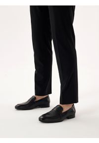 Kazar - Eleganckie półbuty męskie penny loafers. Kolor: czarny. Materiał: skóra. Szerokość cholewki: normalna. Styl: elegancki #2