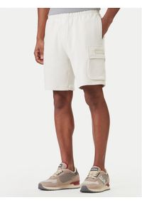 Napapijri Szorty sportowe N-Box Logo Cargo NP0A4I59 Biały Regular Fit. Kolor: biały. Materiał: bawełna. Styl: sportowy #1