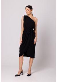 MOE - Efektowna Sukienka na Jedno Ramię - Czarna. Kolor: czarny. Materiał: poliester, elastan #1