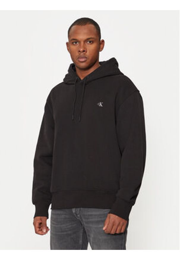 Calvin Klein Jeans Bluza J30J326748 Czarny Regular Fit. Kolor: czarny. Materiał: bawełna