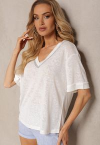 Renee - Biała Koszulka T-shirt z Brokatem przy Dekolcie Hersana. Kolor: biały. Materiał: tkanina. Sezon: lato #2