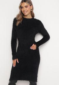 Born2be - Czarna Dzianinowa Sukienka z Wełną o Puchatej Fakturze Edeniase. Okazja: na co dzień. Kolor: czarny. Materiał: dzianina, wełna. Wzór: aplikacja. Typ sukienki: proste. Styl: casual, klasyczny #5