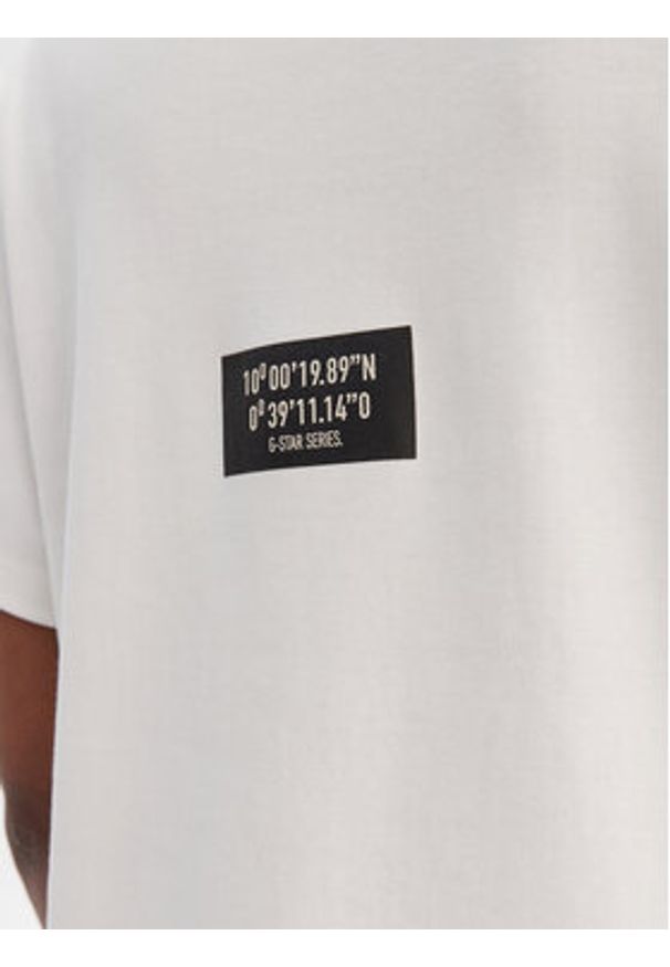 G-Star RAW - G-Star Raw T-Shirt D28730-D976 Biały Regular Fit. Kolor: biały. Materiał: bawełna
