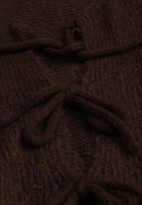 Renee - Brązowy Kardigan z Wełną o Kroju Oversize z Wiązanymi Kokardami Elearina. Okazja: na co dzień. Typ kołnierza: kokarda. Kolor: brązowy. Materiał: wełna. Styl: casual, street, elegancki #4