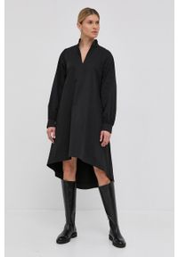Notes du Nord Sukienka Brianna kolor czarny mini asymetryczna. Kolor: czarny. Materiał: tkanina, materiał. Długość rękawa: długi rękaw. Wzór: gładki. Typ sukienki: asymetryczne. Długość: mini #3