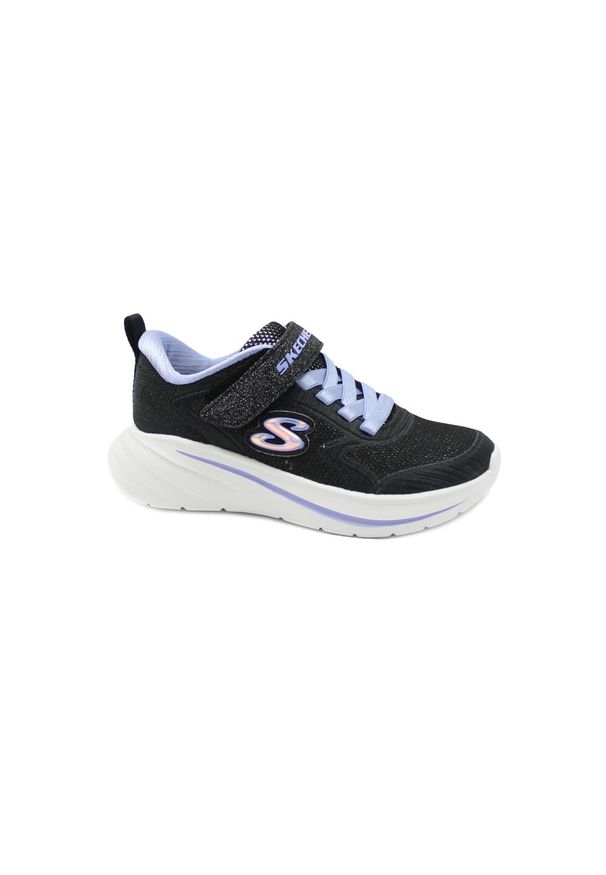 skechers - Buty SKECHERS WAVE 92 Czarny. Okazja: na co dzień. Kolor: czarny. Materiał: tkanina