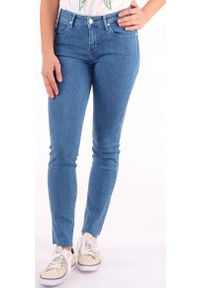 Wrangler - WRANGLER SLIM CROP DAMSKIE SPODNIE JEANSOWE RETRO ACTION W248GU124. Styl: retro