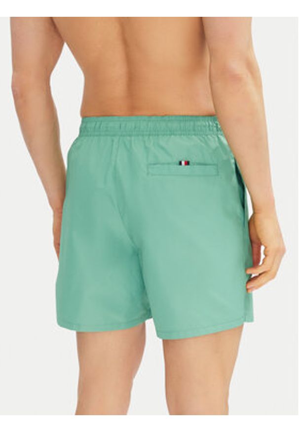 TOMMY HILFIGER - Tommy Hilfiger Szorty kąpielowe UM0UM03258 Zielony Regular Fit. Kolor: zielony. Materiał: syntetyk